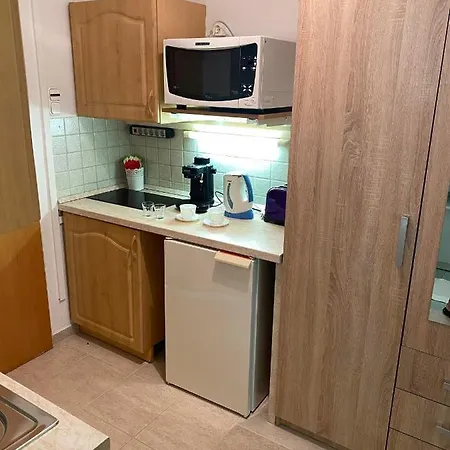 Jokai Apartmanok Balatonfured Exterior photo