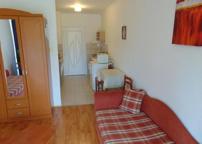 Jokai Apartmanok